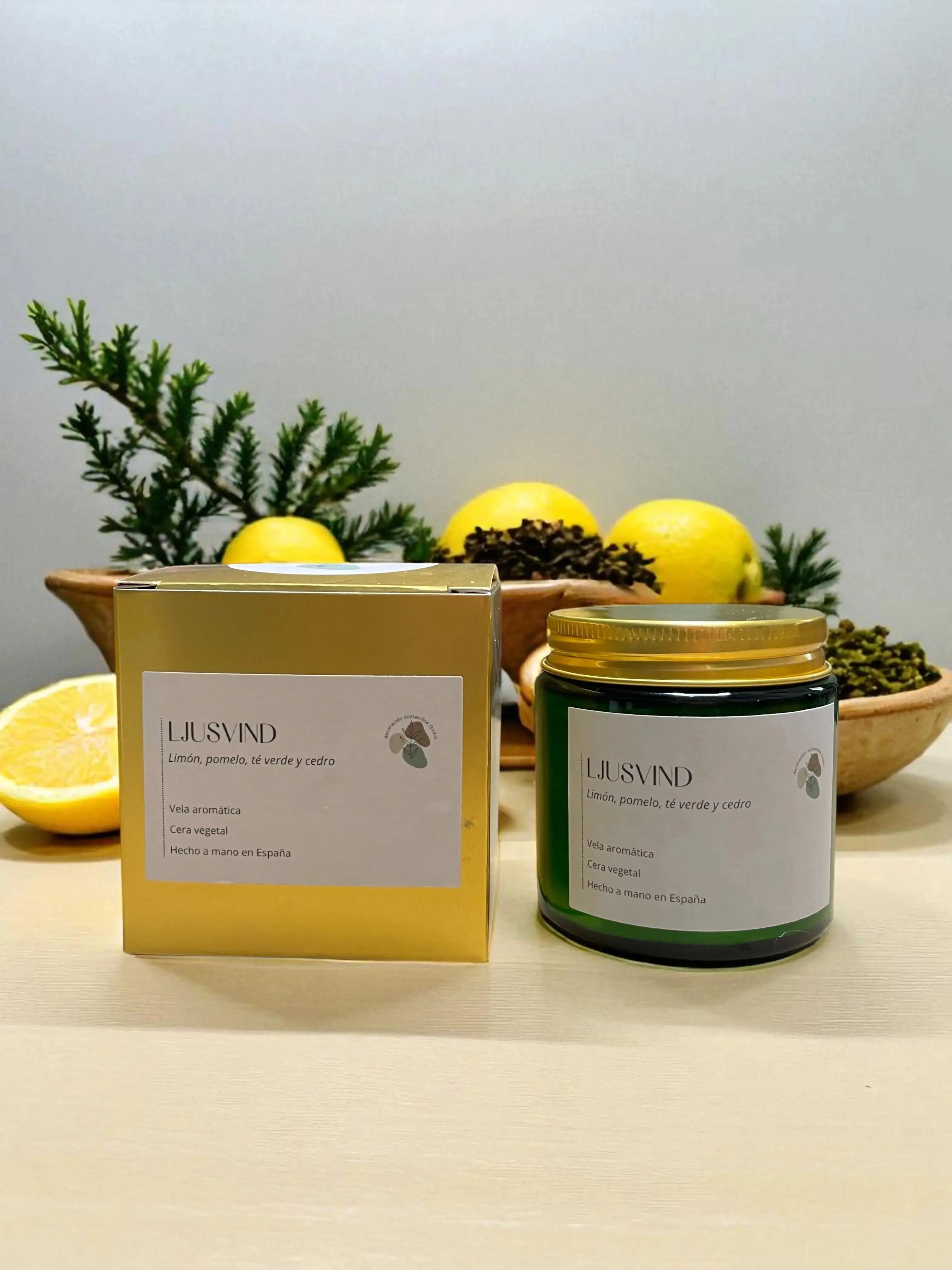 LJUSVIND – La frescura del té verde en una vela vegana artesanal Decoración Sostenible Studio