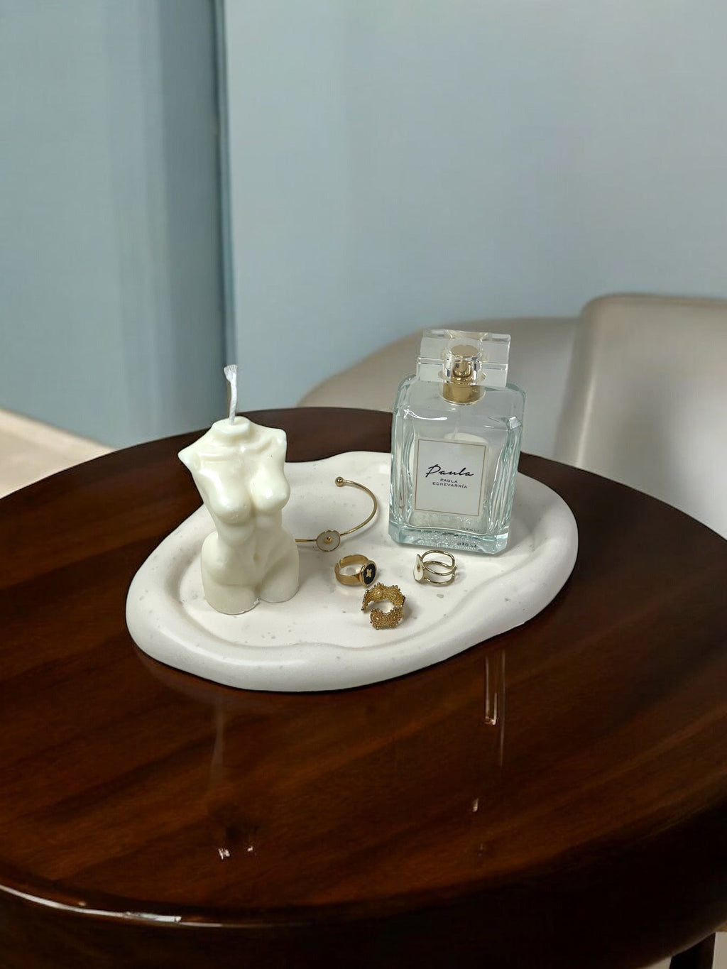 Pyt: bandeja decorativa irregular